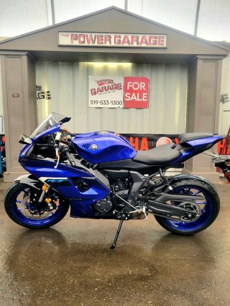 2025 Yamaha YZF-R7