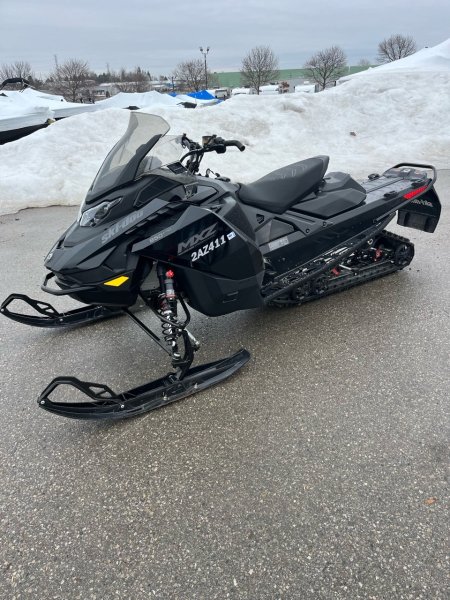 2024 Skidoo MXZ 850 BLIZZARD