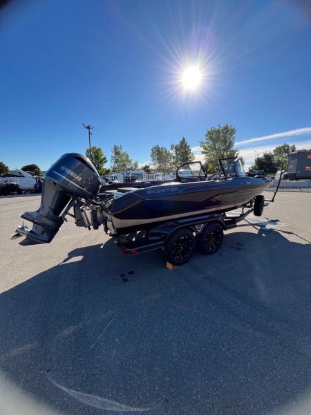 2027 Skeeter WXR2060F