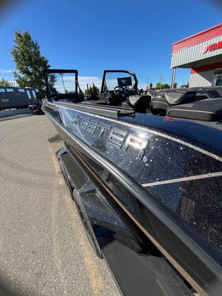 2027 Skeeter WXR2060F