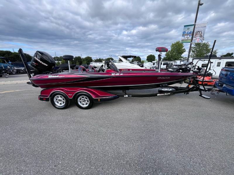 2007 Triton TR21X