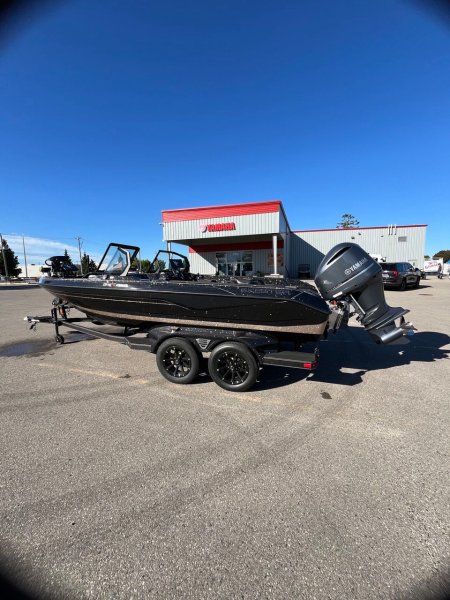 2027 Skeeter WXR2060F