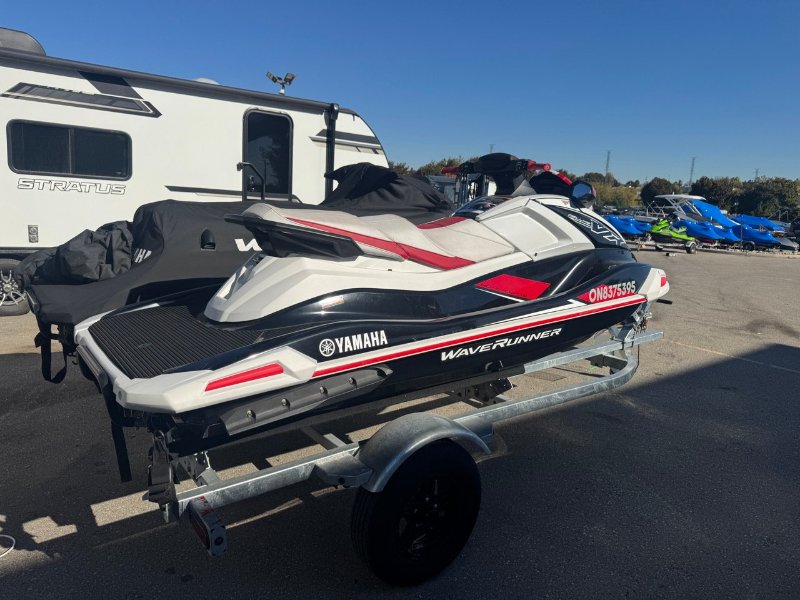 2021 Yamaha VX DELUXE