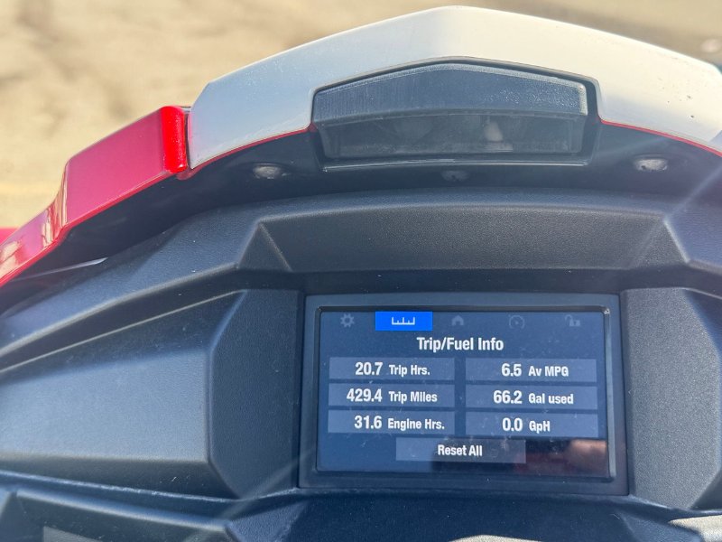 2021 Yamaha VX DELUXE