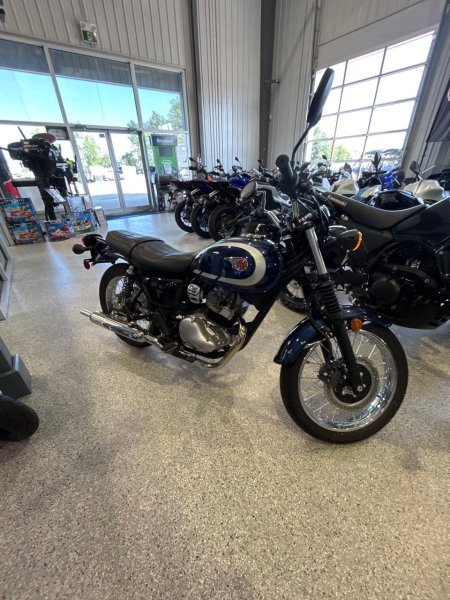 2025 Kawasaki W230